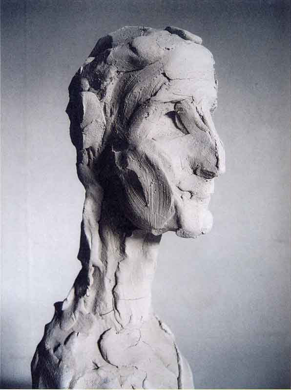 Membran / Lois V Vierk 2 / Lois V Vierk. Portrait. Komponistin. Naturphänomene und Mathematik. Modellierte Tonstudie. Steinzeugton. (c) Ruth Gossweiler
